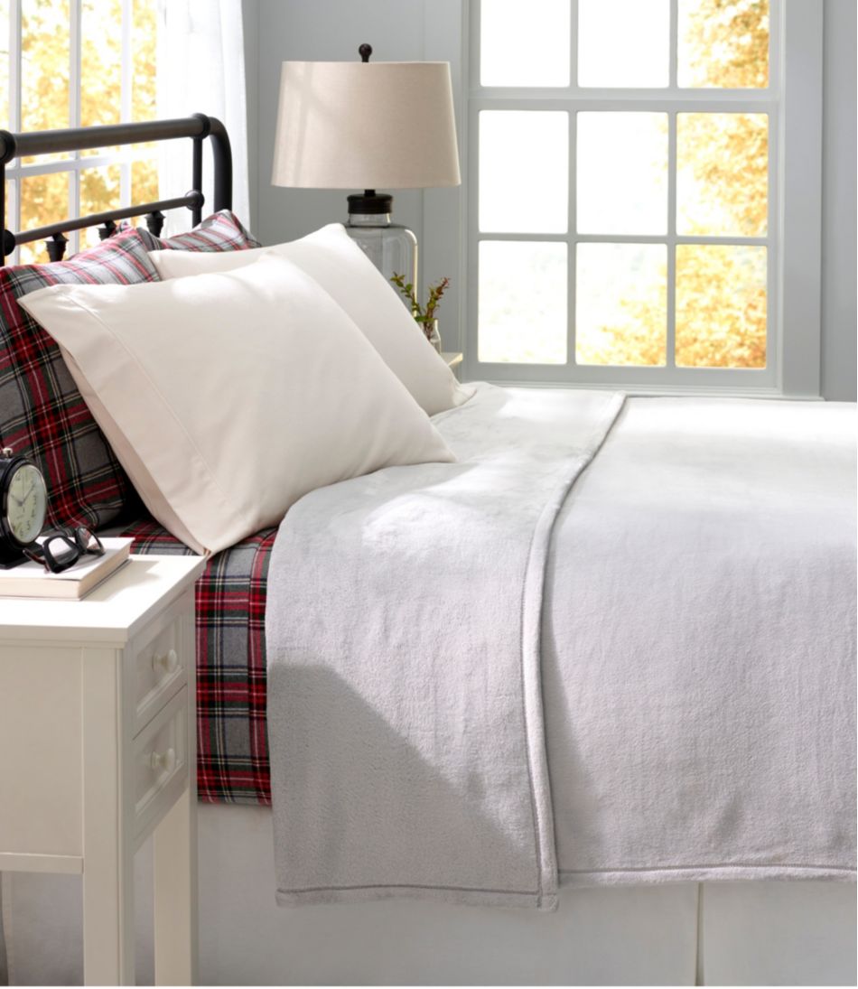L.L.Bean | Wicked Cozy Blanket